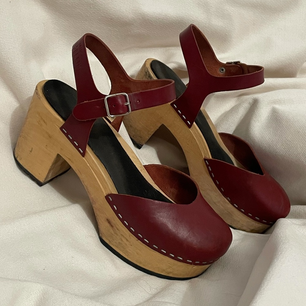 Swedish Hasbeens Clogs Sandals
